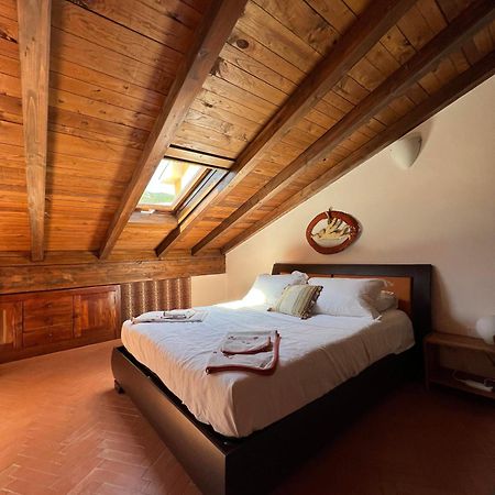 Casa Boru - A Beautiful Fully Restored Spacious House With Fantastic Views Calice al Cornoviglio Exterior foto